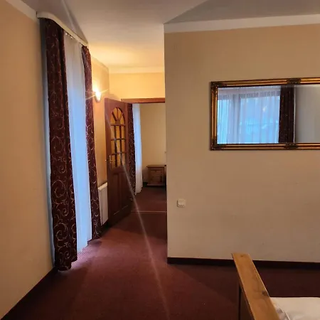 Mamma Mia - Goscinne Quarto em Acomodações Particulares *